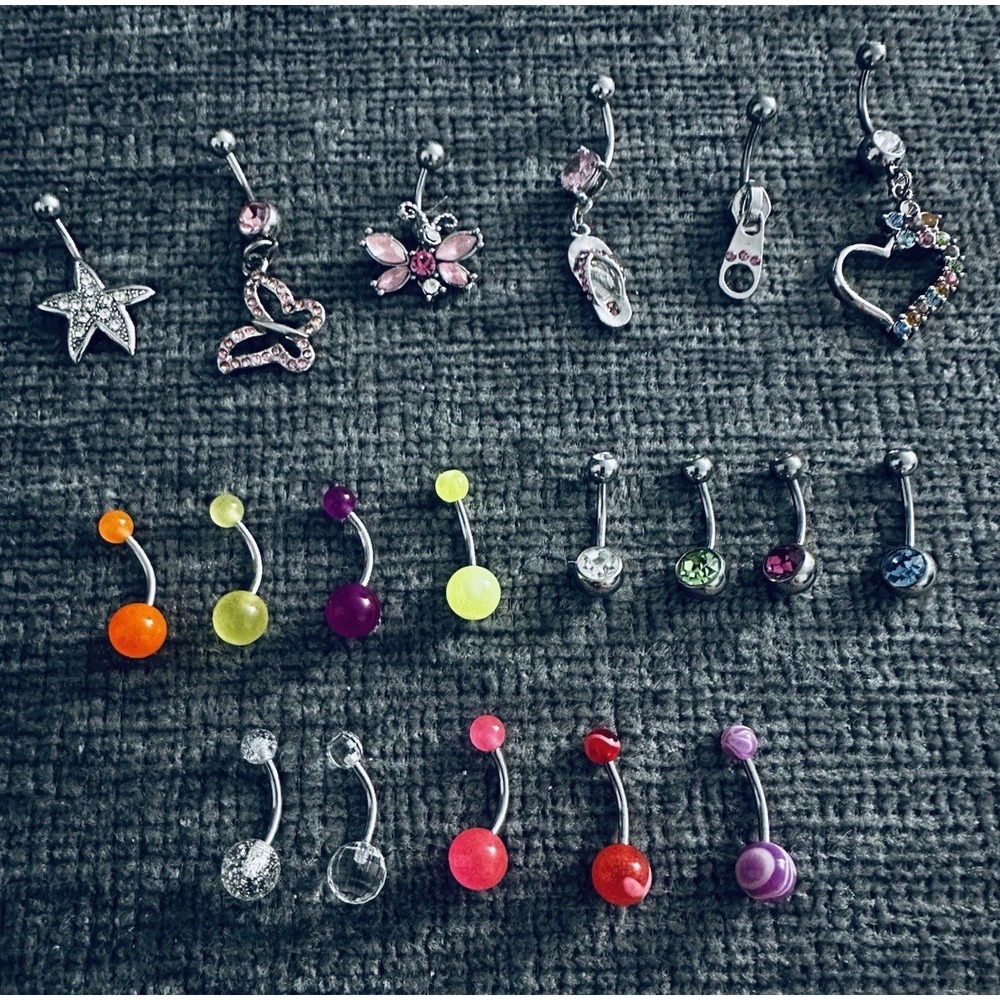 Nostalgia Y2K Belly Button Rings Lot 20+ Dangle Rhinestone Acrylic 2000s Clean - Picture 4 of 8